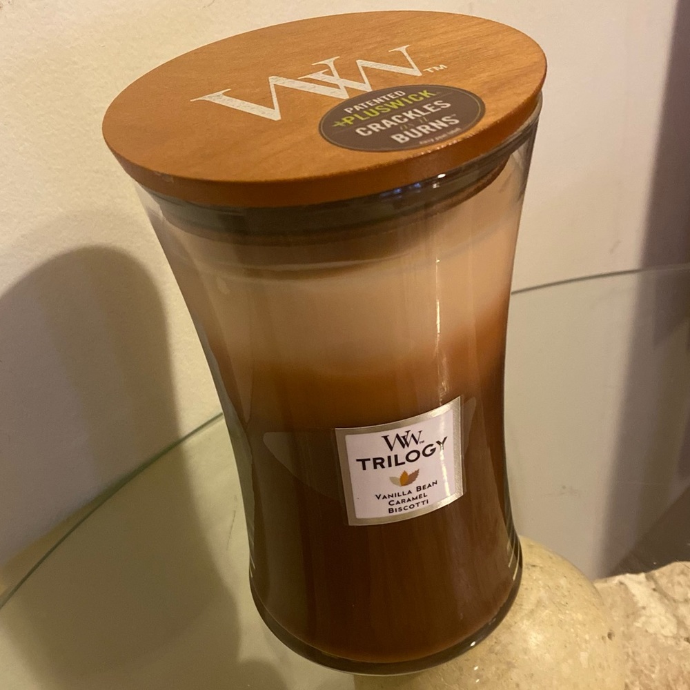 WoodWick Trilogy Vanilla Bean Carmel Biscotti Candle